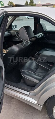 Mercedes E 240 1999, 350,000 km - 2.4 l - Bakı