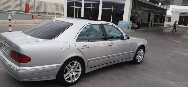 Mercedes E 240 1999, 350,000 km - 2.4 l - Bakı