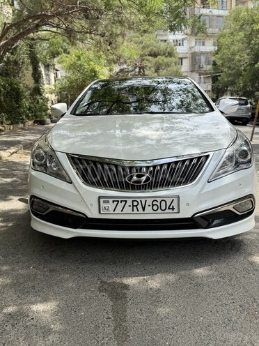Hyundai Grandeur 2015, 174,000 km - 2.2 л - Bakı
