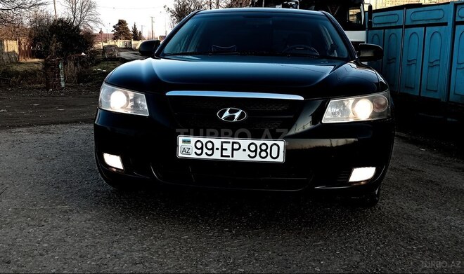 Hyundai Sonata 2006, 220,000 km - 2.0 l - Saatlı