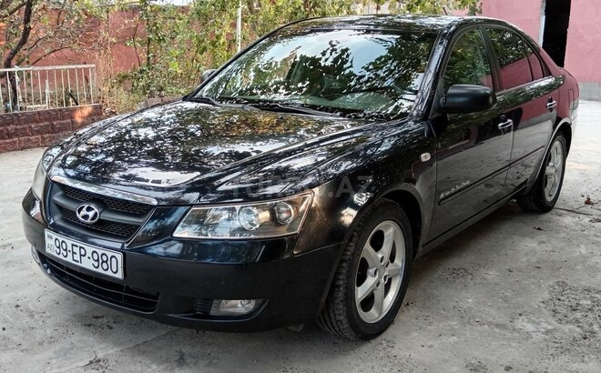Hyundai Sonata 2006, 220,000 km - 2.0 l - Saatlı