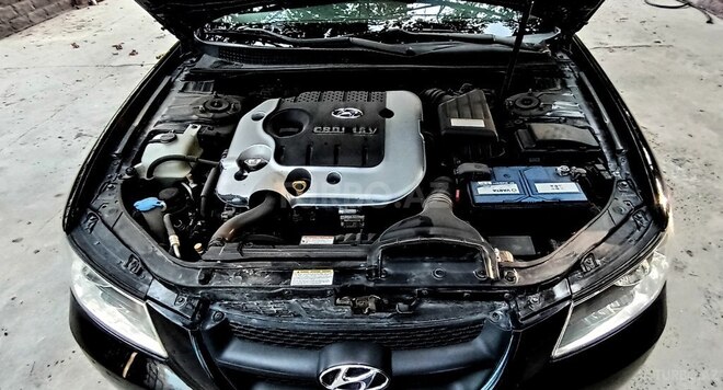 Hyundai Sonata 2006, 220,000 km - 2.0 l - Saatlı