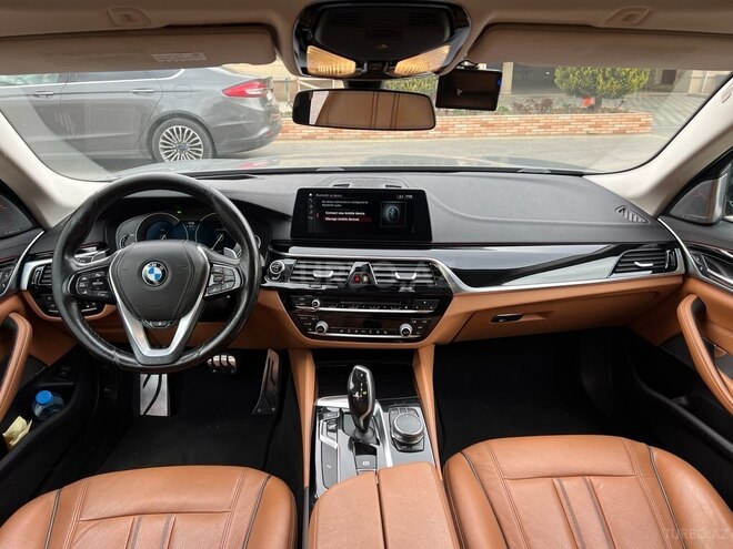 BMW 520 2018, 192,000 km - 2.0 l - Bakı