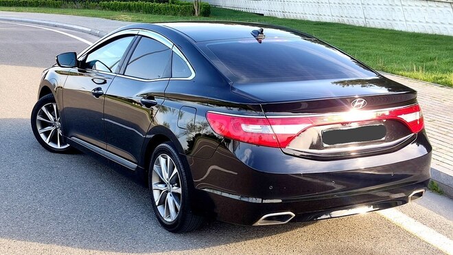 Hyundai Grandeur-10