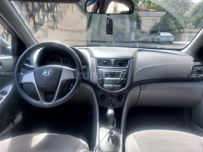 Hyundai Accent 2017, 167,372 km - 1.6 l - Bakı