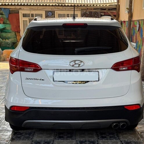 Hyundai Santa Fe-2