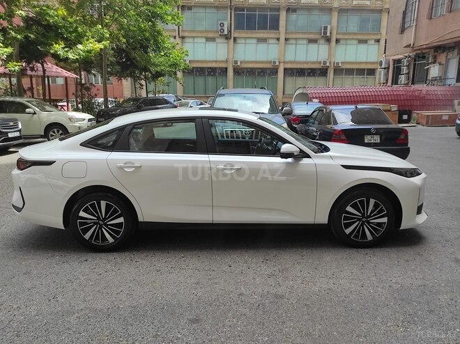 Changan Qiyuan A05 2024, 0 km - 1.5 l - Bakı
