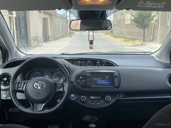 Toyota Yaris 2018, 97,000 km - 1.5 л - Bakı