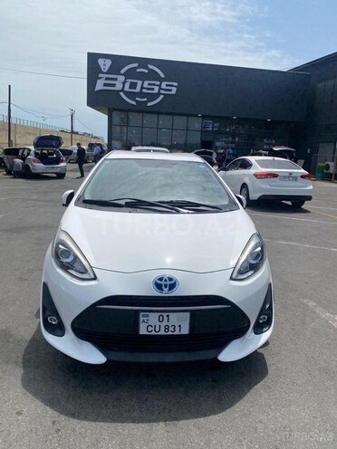 Toyota Aqua 2019, 73,000 km - 1.5 л - Bakı
