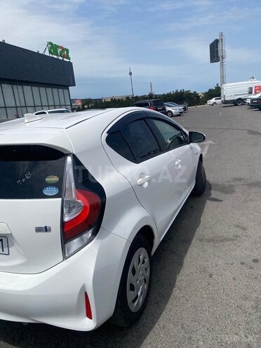 Toyota Aqua 2019, 73,000 km - 1.5 л - Bakı