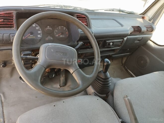 Isuzu NHR 55 E 2007, 331,000 km - 2.8 l - Bakı