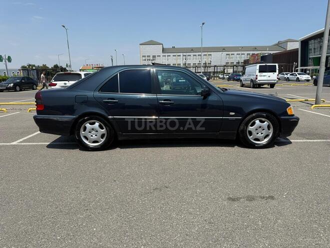 Mercedes C 240 1997, 272,000 km - 2.4 л - Bakı
