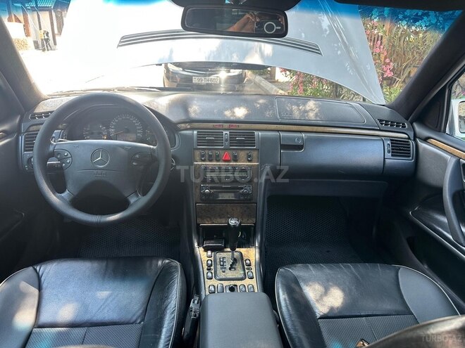 Mercedes E 270 2000, 621,000 km - 2.7 л - Gəncə