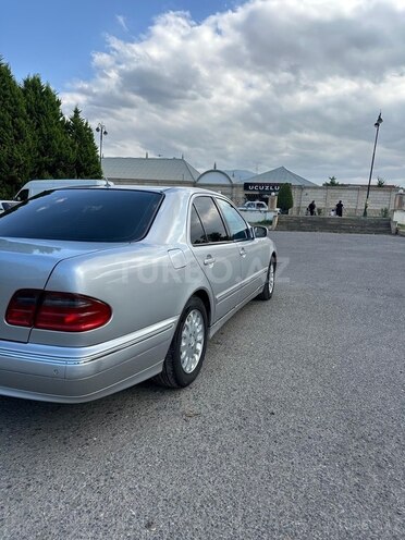Mercedes E 270 2000, 621,000 km - 2.7 л - Gəncə
