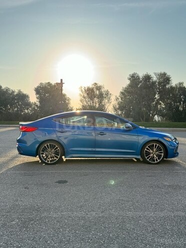 Hyundai Elantra 2016, 180,247 km - 1.6 l - Bakı