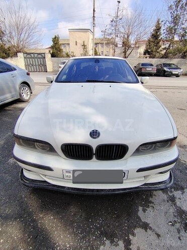 BMW 528 1999, 385,236 km - 2.8 l - Göyçay