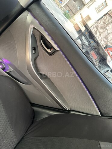 Hyundai Elantra 2013, 180,247 km - 1.8 l - Bakı