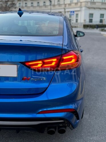 Hyundai Elantra 2016, 180,247 km - 1.6 l - Bakı