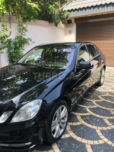 Mercedes E 220 d 2010, 345,000 km - 2.2 l - Bakı