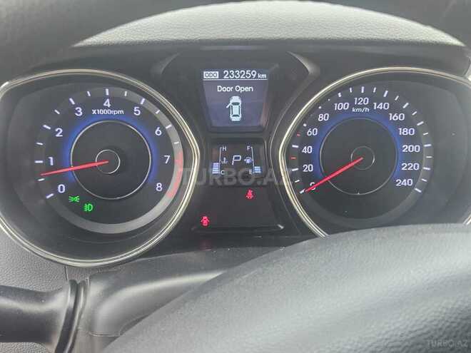 Hyundai Elantra 2012, 235,222 km - 1.8 l - Sabirabad