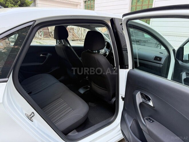 Volkswagen Polo 2019, 67,000 km - 1.6 l - Bakı