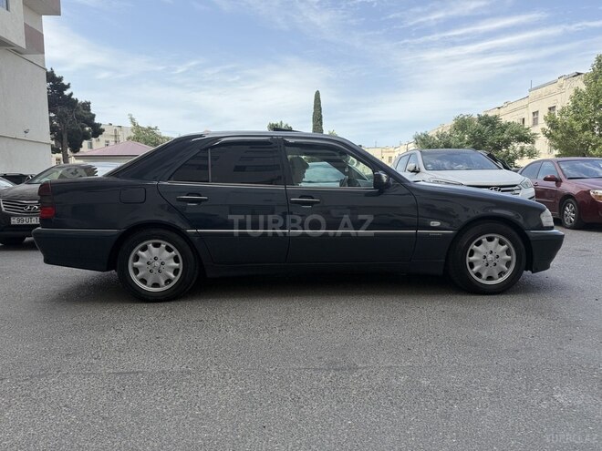 Mercedes C 200 1999, 330,586 km - 2.0 л - Bakı