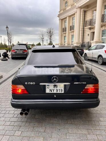 Mercedes E 280 1994, 330,510 km - 2.8 l - Bakı