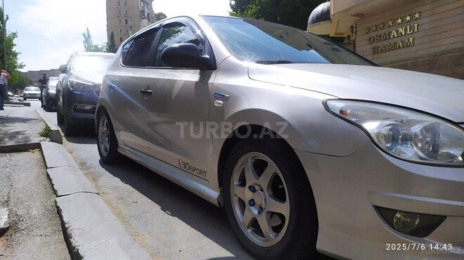 Hyundai i30-2