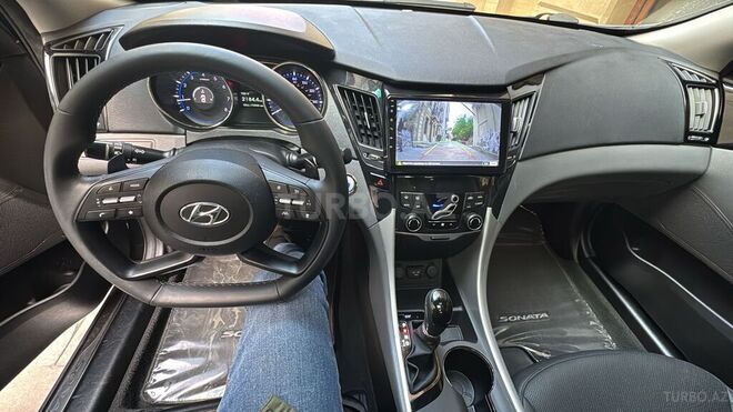 Hyundai Sonata-3