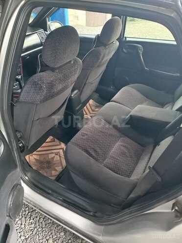 Opel Vectra 1997, 333,900 km - 2.0 l - Quba