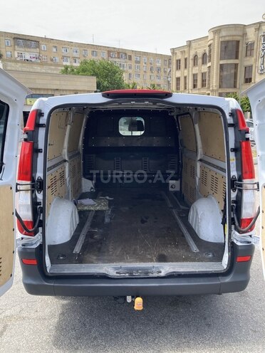Mercedes Vito 115 2009, 213,000 km - 2.2 л - Bakı