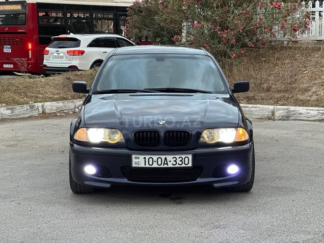 BMW 323-4