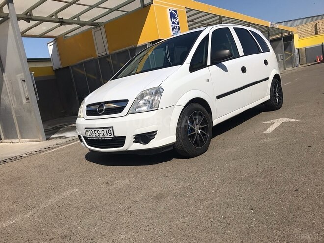 Opel Meriva 2008, 140,000 km - 1.6 l - Gəncə