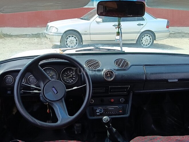 LADA (VAZ) 2106 1983, 99,999 km - 1.6 l - Füzuli
