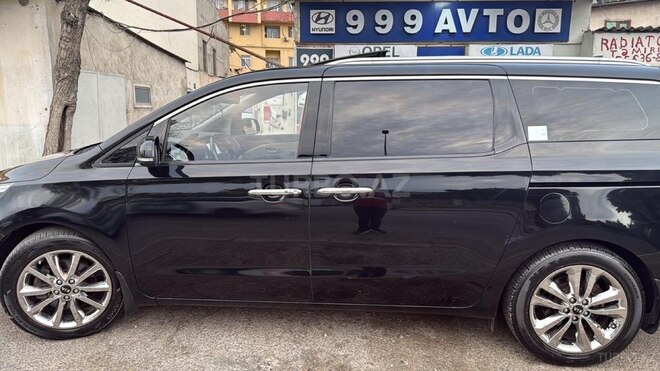 Kia Carnival 2015, 142,000 km - 2.2 l - Bakı