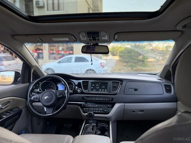 Kia Carnival 2015, 142,000 km - 2.2 l - Bakı