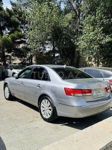 Hyundai Sonata-7