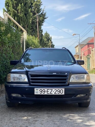 Mercedes C 240 2000, 418,000 km - 2.4 l - Bakı