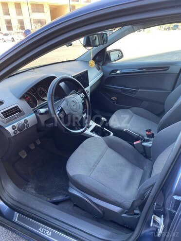 Opel Astra 2009, 280,000 km - 1.4 l - Sumqayıt