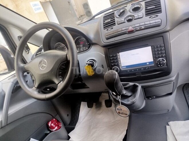 Mercedes Vito 115-15