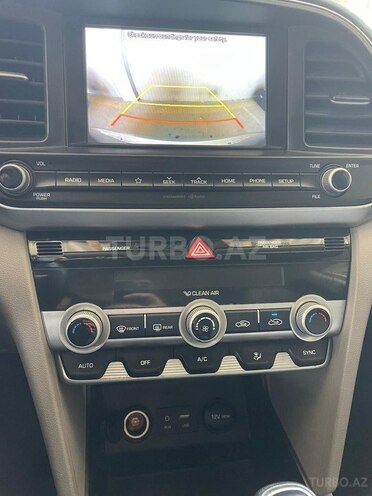 Hyundai Elantra 2020, 76,500 km - 2.0 l - Bakı