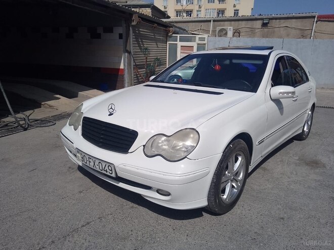 Mercedes C 200 2000, 278,546 km - 2.0 l - Bakı