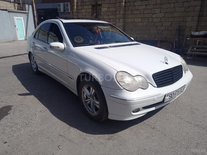 Mercedes C 200 2000, 278,546 km - 2.0 l - Bakı