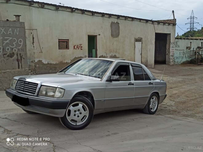 Mercedes 190 1993, 250,000 km - 2.0 l - Sumqayıt