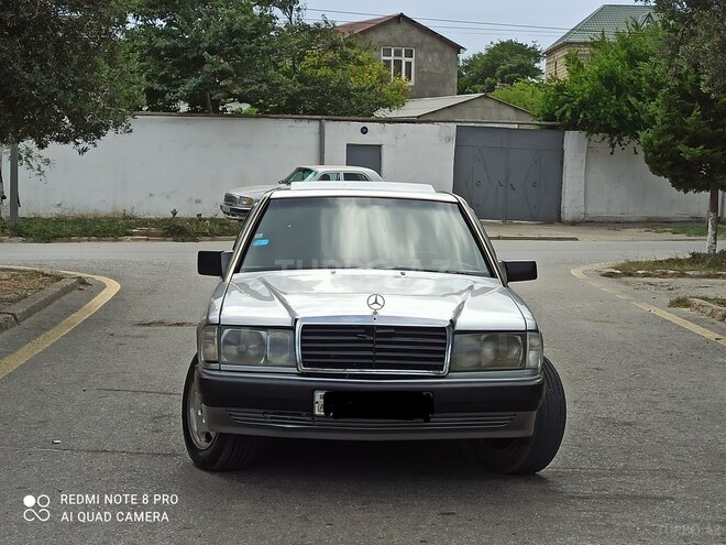 Mercedes 190 1993, 250,000 km - 2.0 l - Sumqayıt
