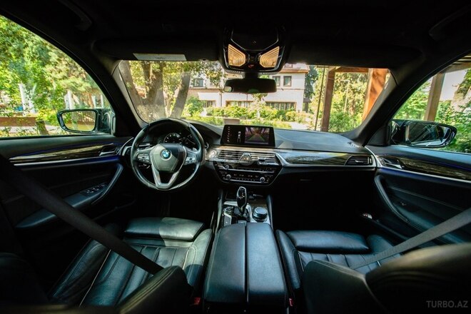 BMW 530-9