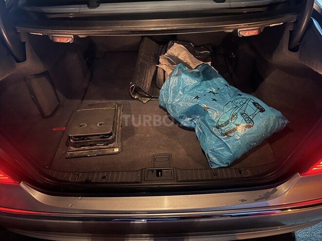 Mercedes E 220 d 2002, 258,500 km - 2.2 l - Bakı