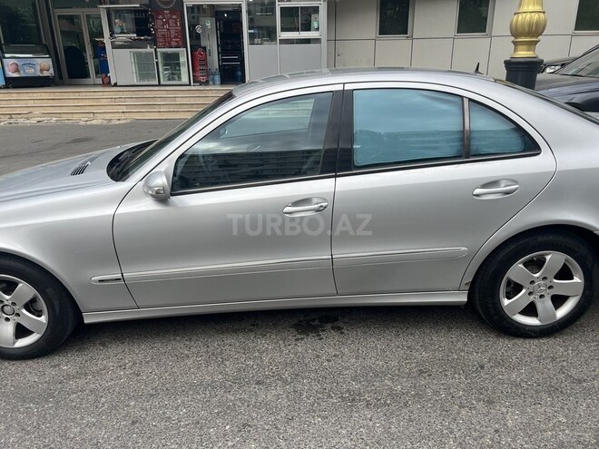 Mercedes E 220 d 2002, 258,500 km - 2.2 l - Bakı