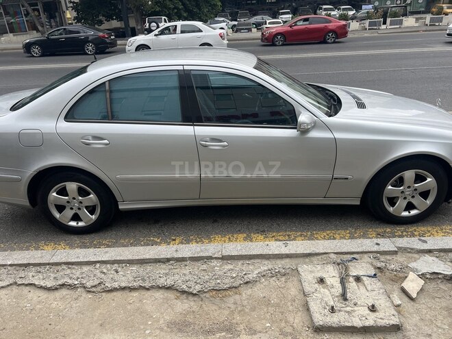 Mercedes E 220 d 2002, 258,500 km - 2.2 l - Bakı