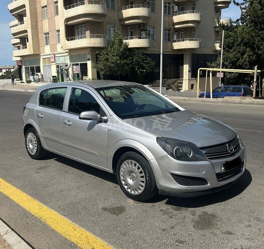 Opel Astra 2007, 280,000 km - 1.4 л - Bakı